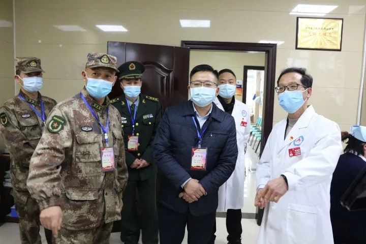 縣長吳貞儒到我院檢查2022年春季征兵體檢工作