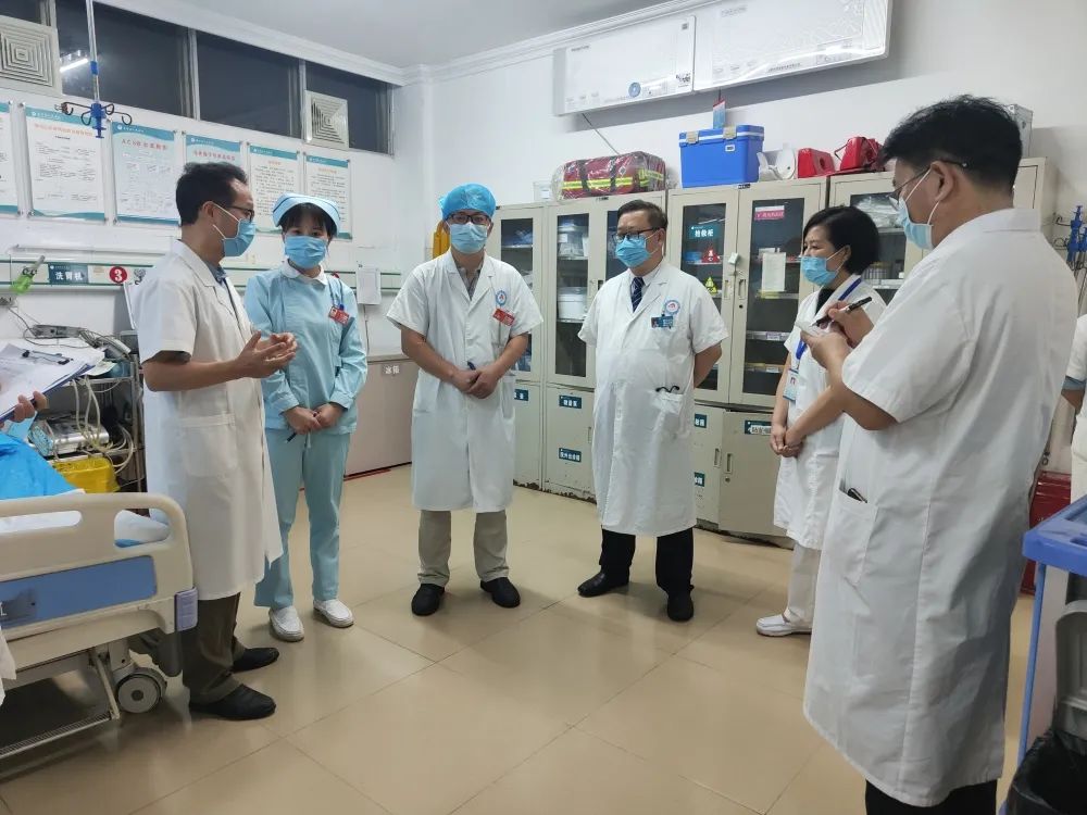 【疫情防控】南丹縣人民醫(yī)院開展疫情防控督查 落實落細(xì)疫情防控措施